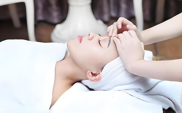 无锡轩美尼美发化妆培训学校 专业塑造美业精英的摇篮